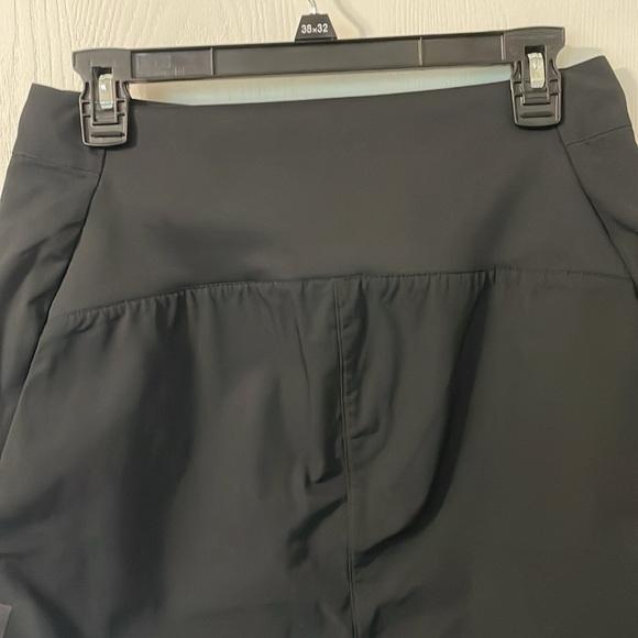 NWT Nike Sportswear Tech Business Athletic Women’s Black Pencil Skirt Size Small - Picture 9 of 10